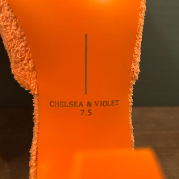 Chelsea & Violet Womens Orange Tara Faux Suede Block Heeled Sandals Size 7.5 - Picture 9 of 9